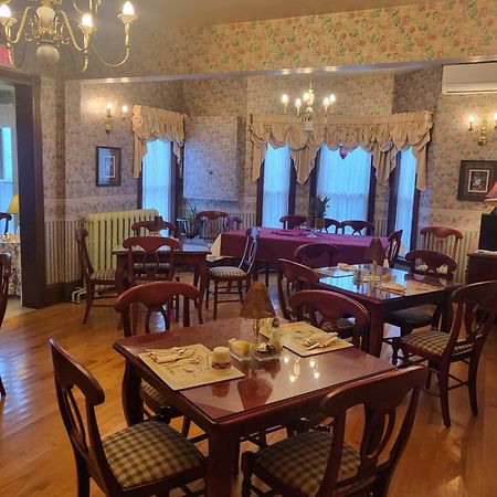 Cranberry Cove Inn Louisbourg Buitenkant foto