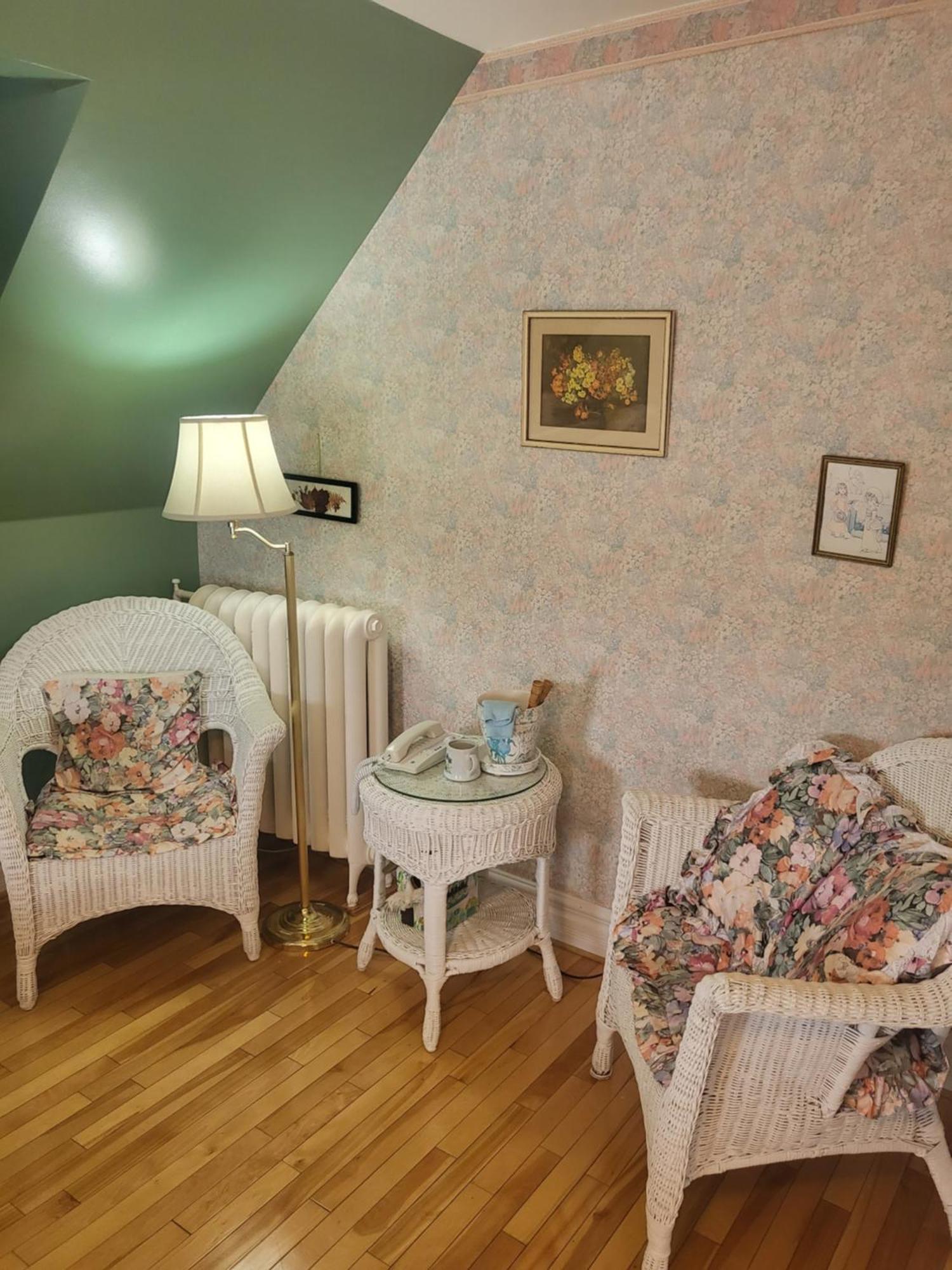 Cranberry Cove Inn Louisbourg Buitenkant foto